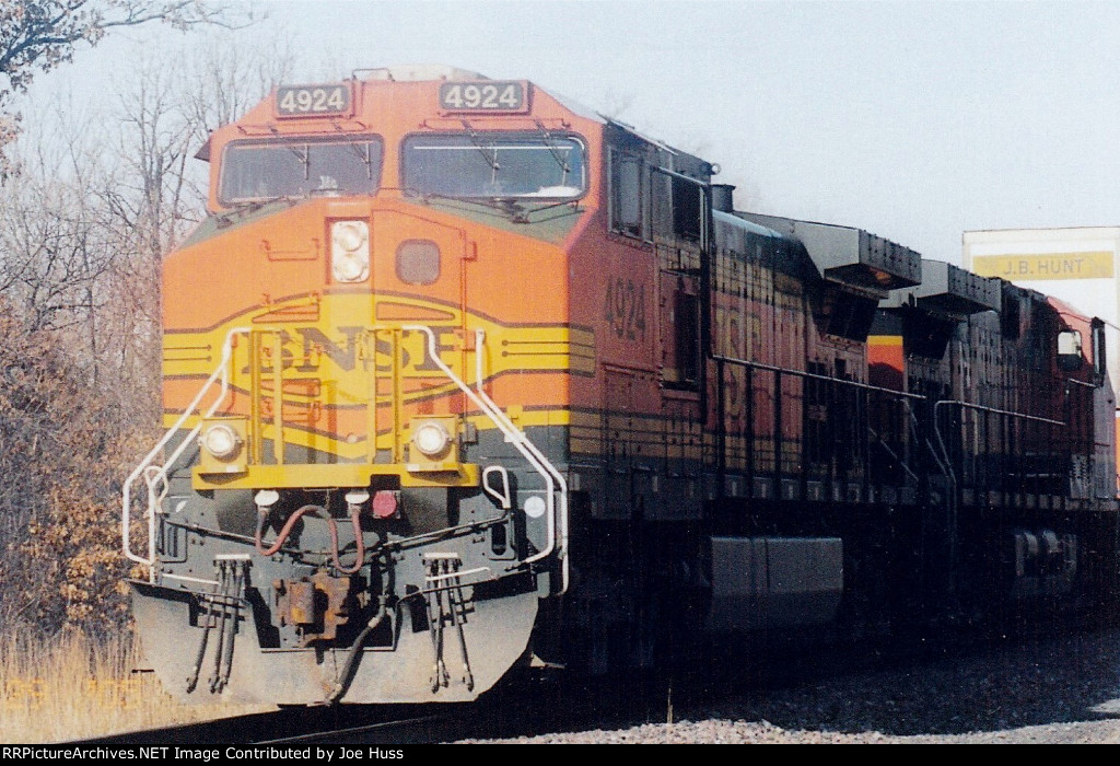 BNSF 4924 East